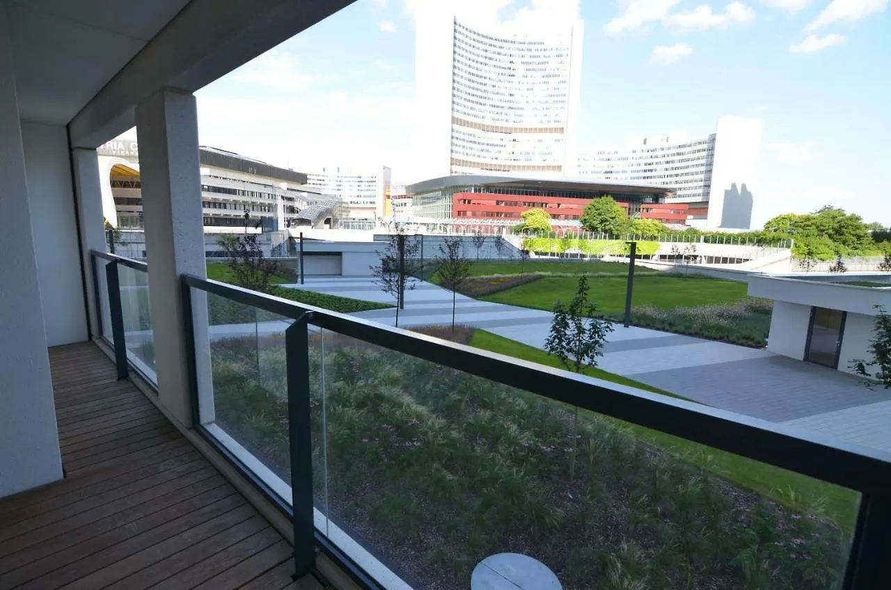 Apartment With Parking On Premise Wien