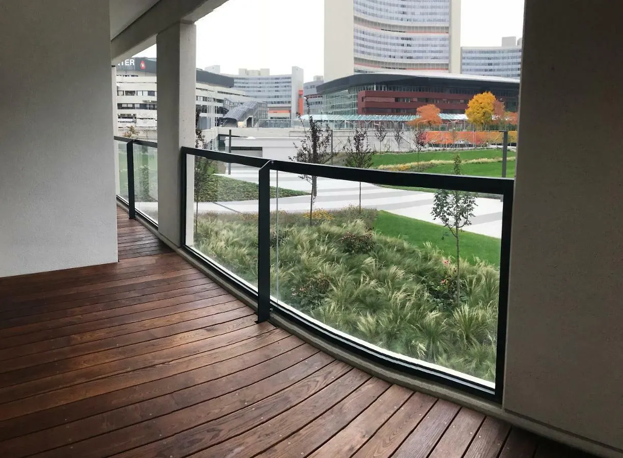 Apartment With Parking On Premise Wien