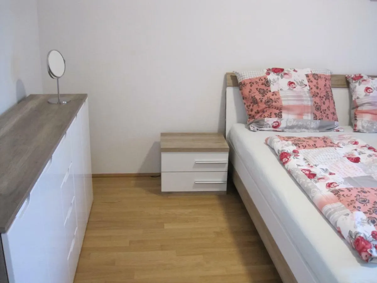 Apartment With Parking On Premise Wien