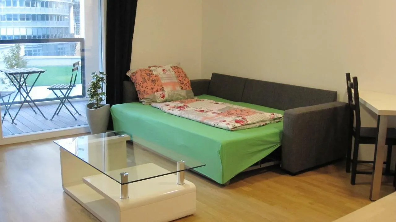 Apartment With Parking On Premise Wien