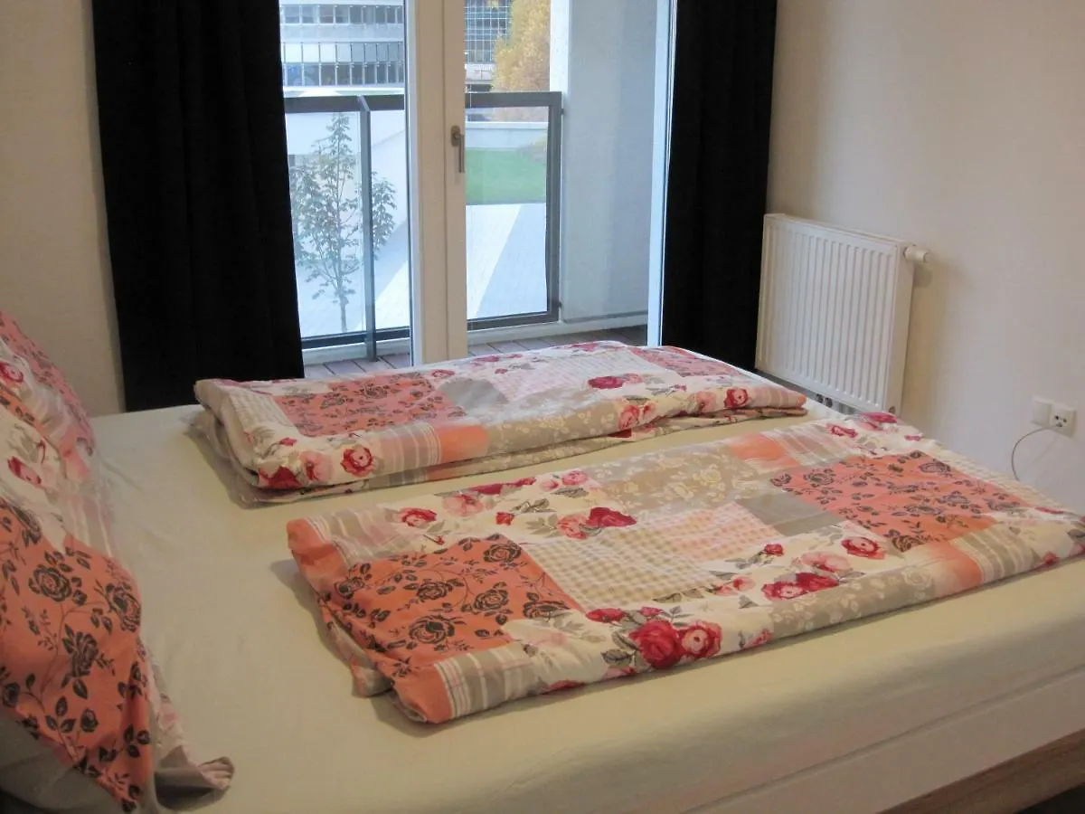 Apartment With Parking On Premise Wien
